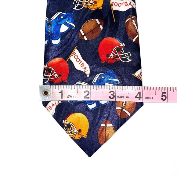 Steven Harris Hand Made Football Theme Tie - Picture 9 of 10